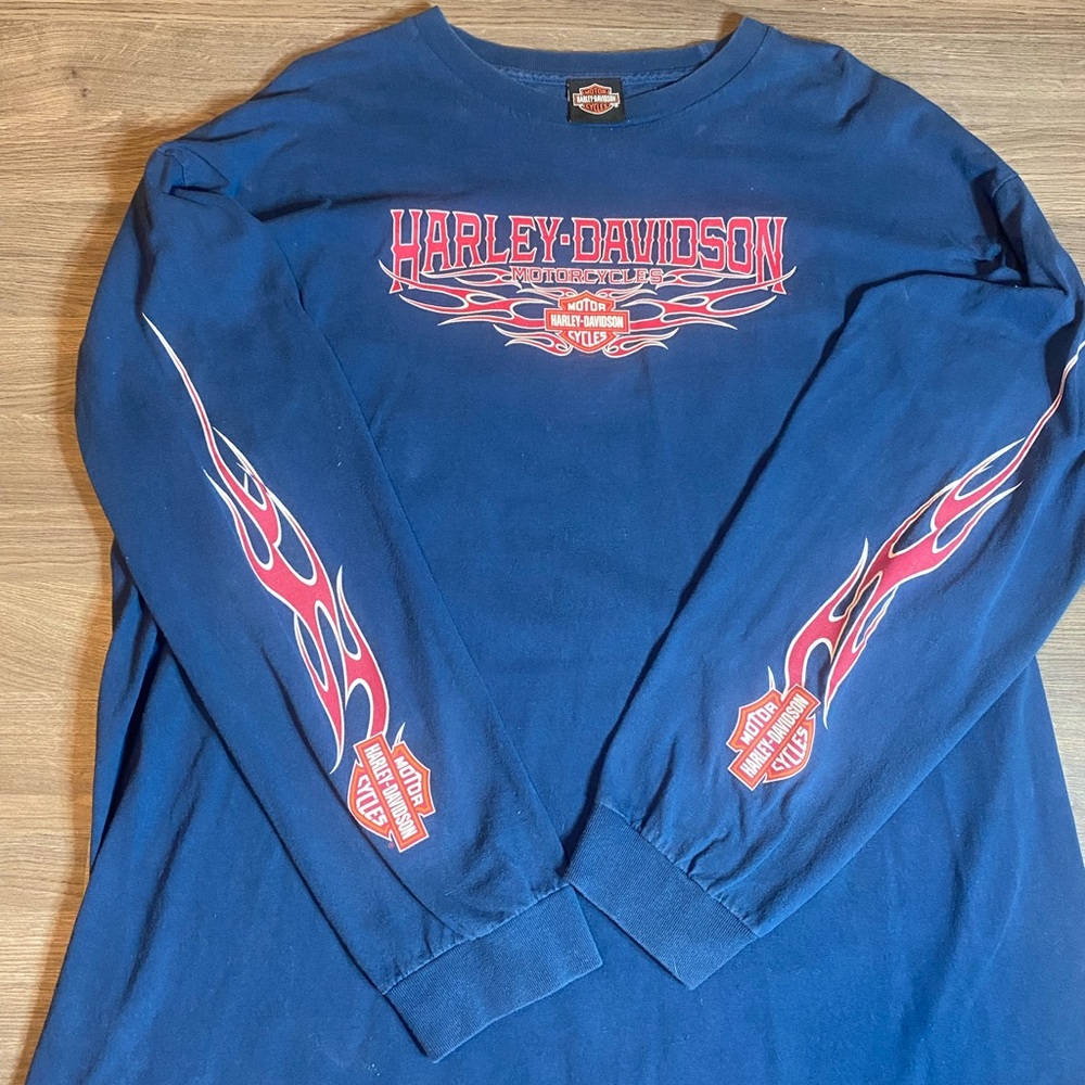 Y2K Harley-Davidson Navy Blue Long Sleeve with Red and White Flame Graphics